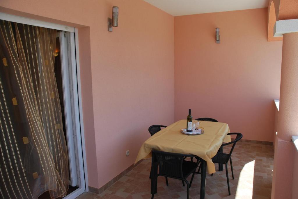 Luna Apartman *